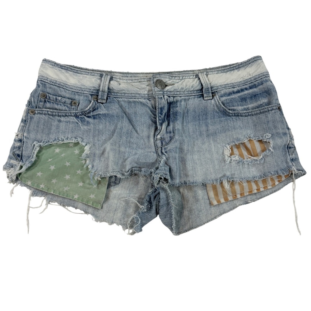 Y2K American Rag Distressed Denim Booty Shorts Light Wash Star Stripe Size 5